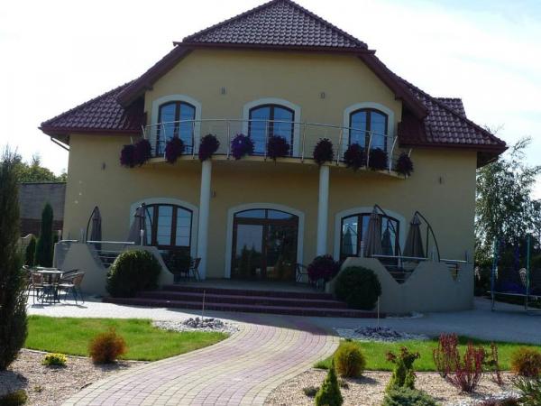 rezydencja-przyjecia-okolicznosciowe-16